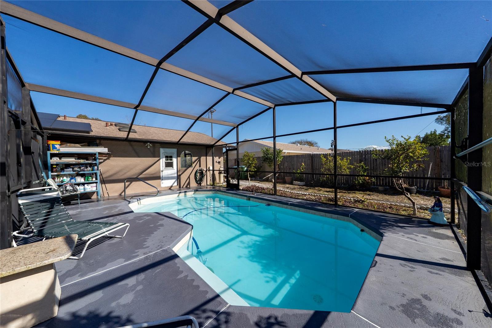 Image 3 of 18 For 2825 Beal Street