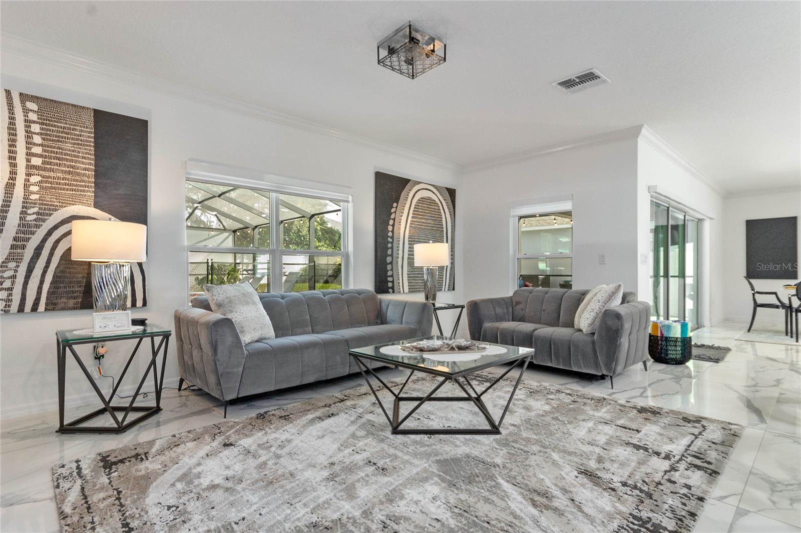 Image 9 of 40 For 689 Ogelthorpe Drive