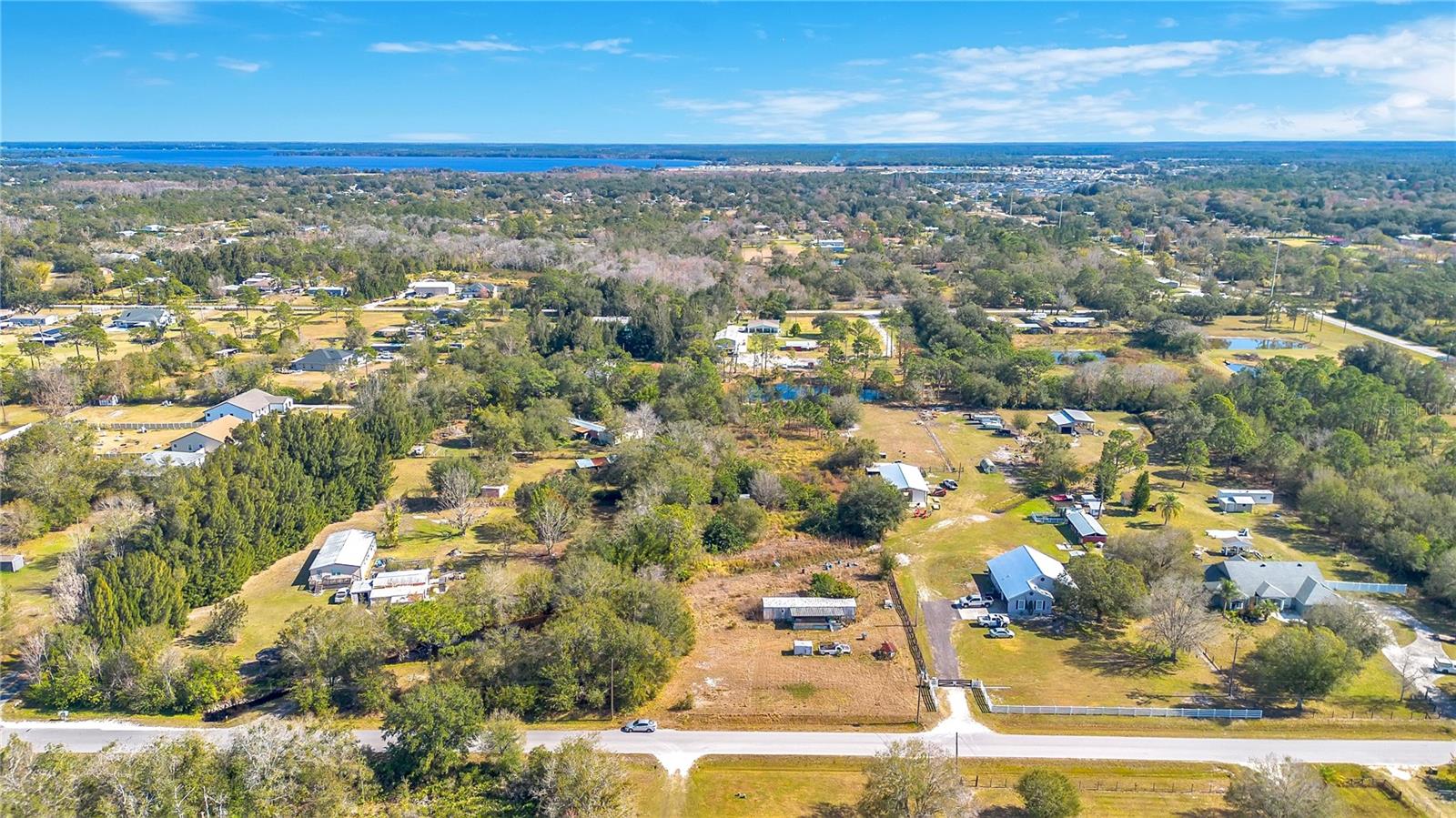 Image 3 of 11 For 3735 Kaiser Avenue