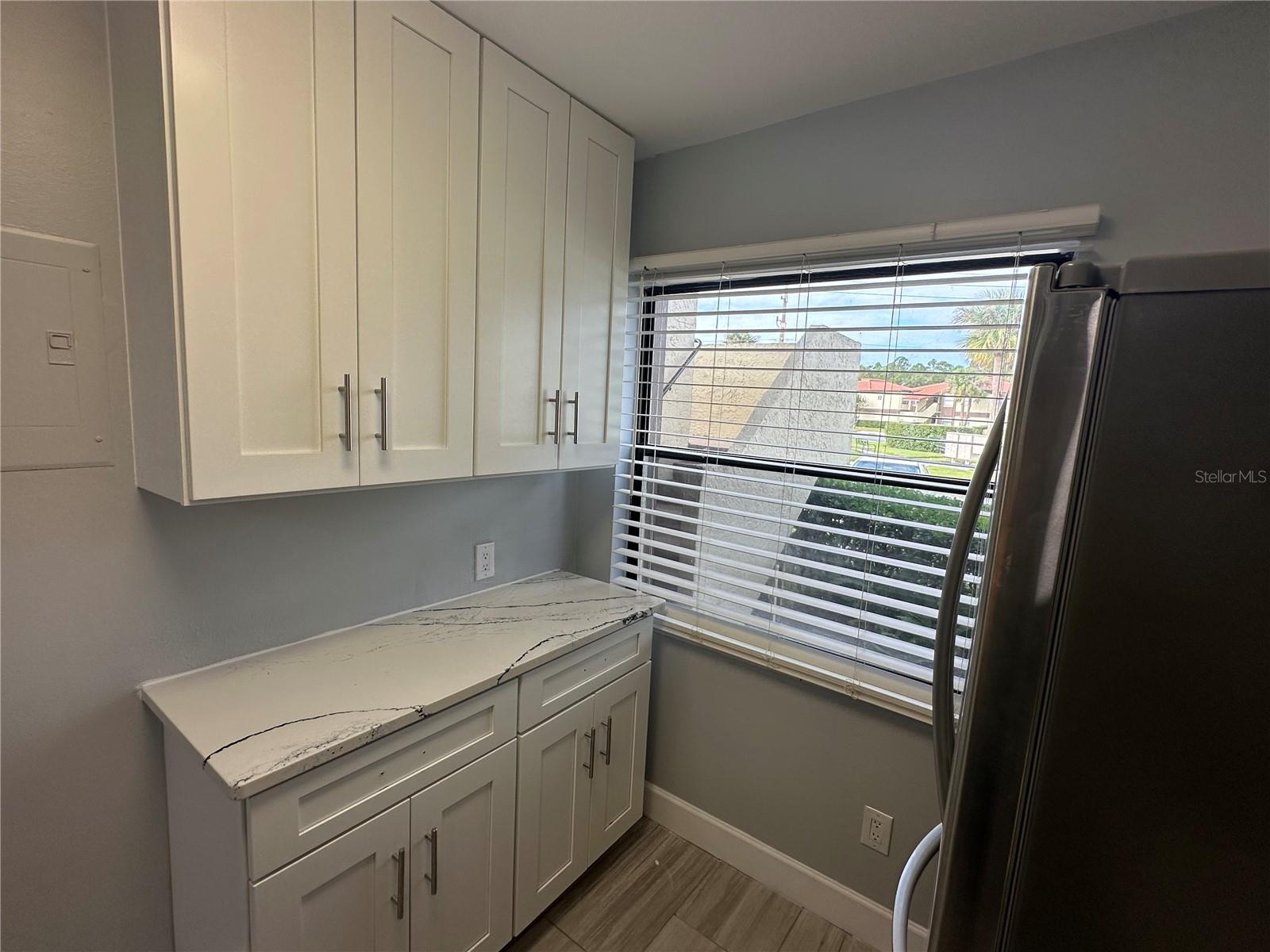 Image 6 of 21 For 3217 Westridge Boulevard