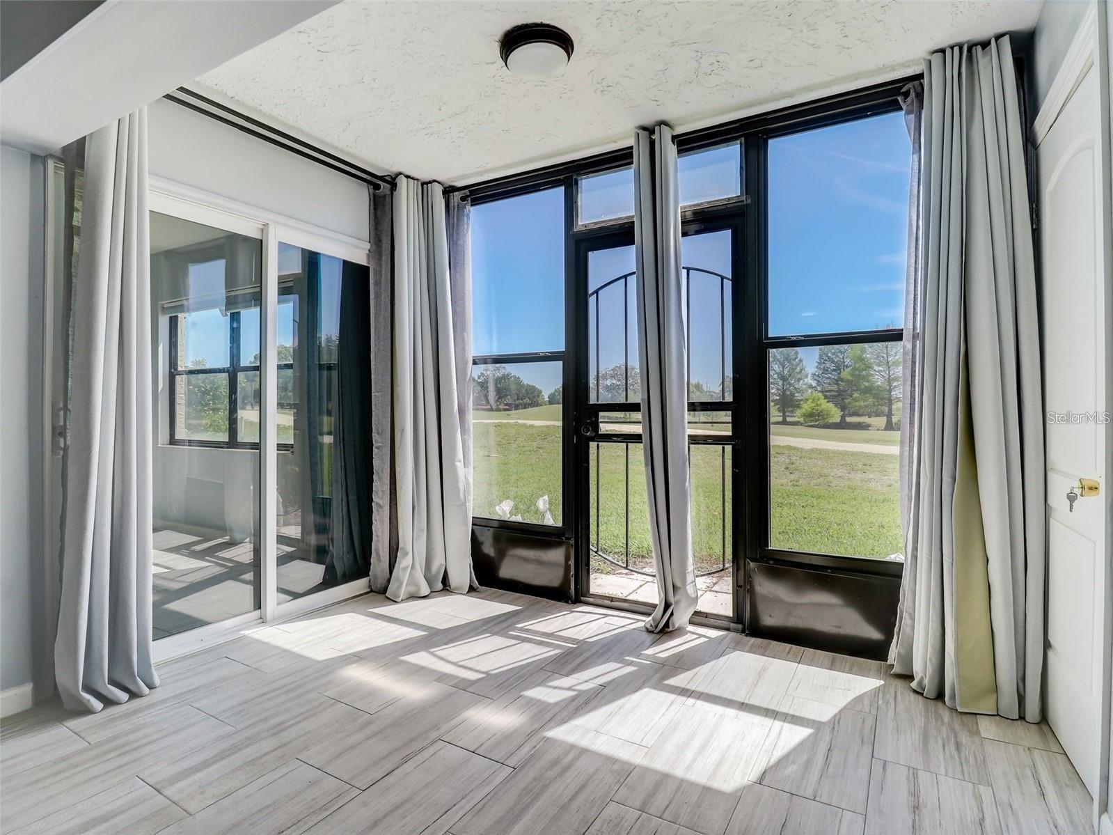 Image 8 of 21 For 3217 Westridge Boulevard