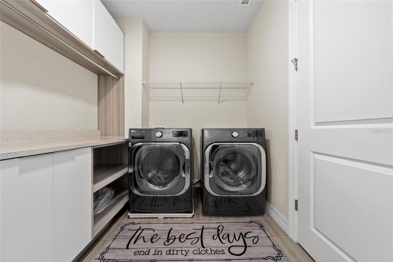 Image 40 of 51 For 8024 Leaf Grove Circle Circle