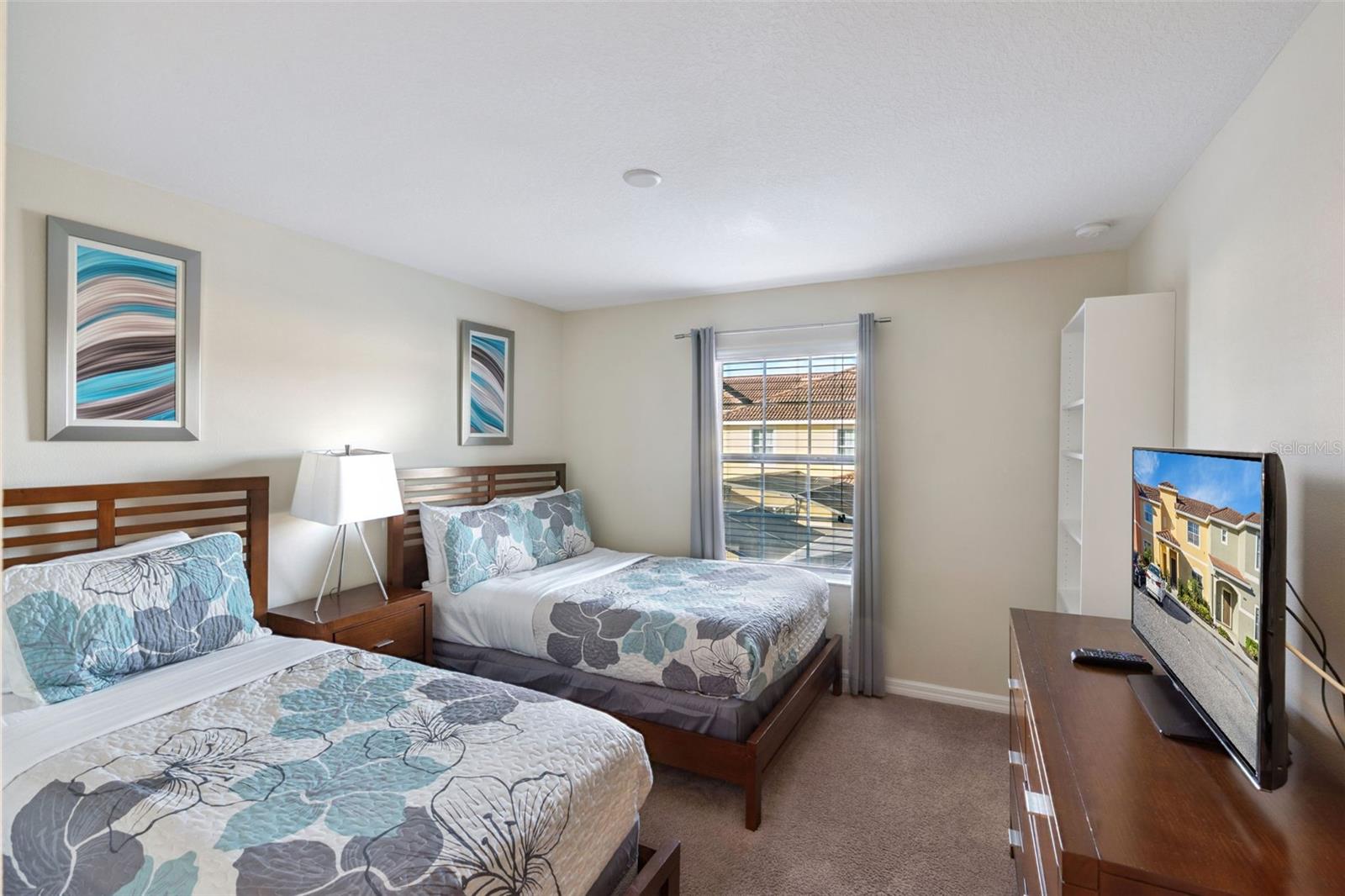 Image 12 of 68 For 8957 Sugar Palm Road