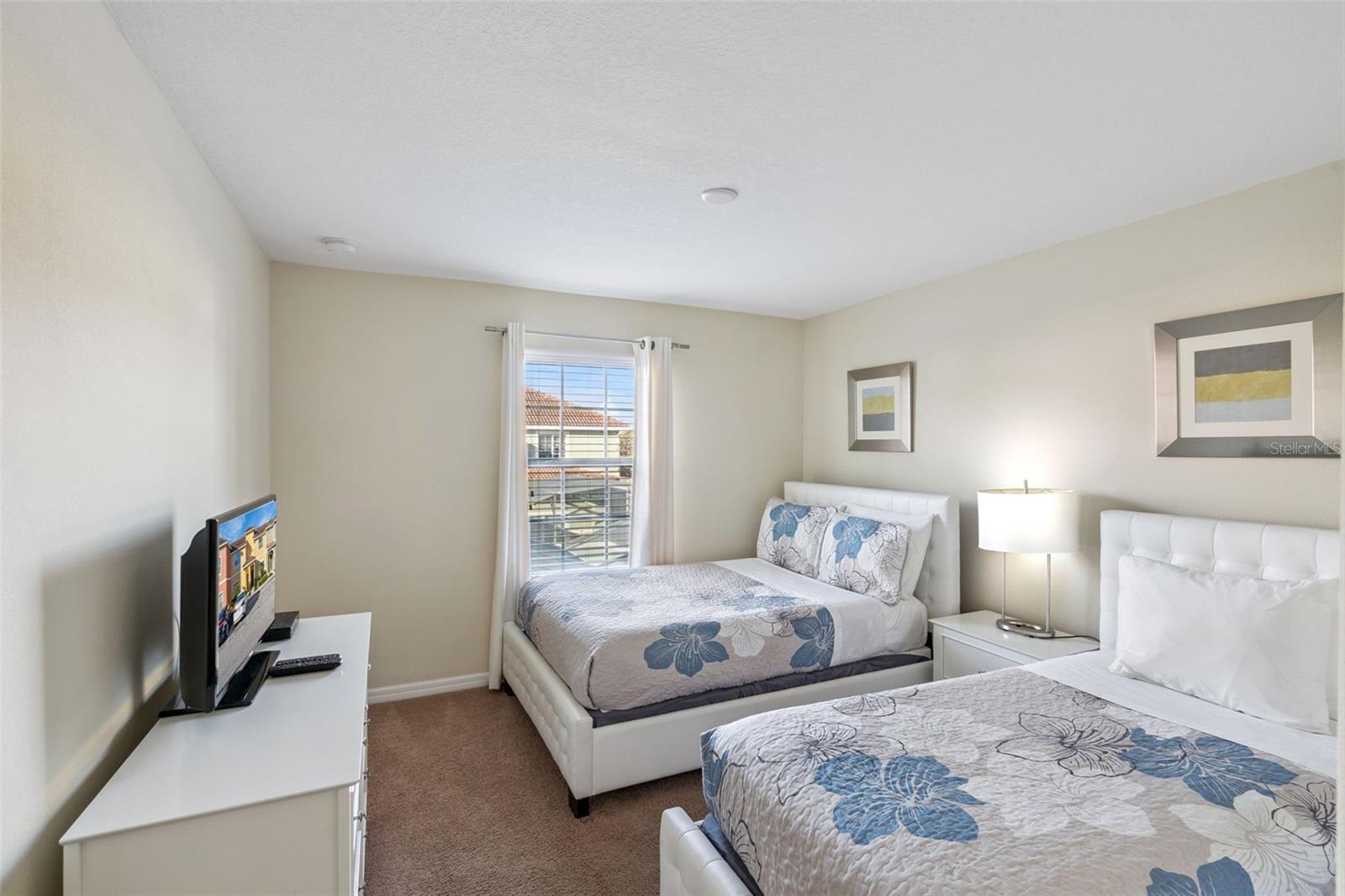 Image 13 of 68 For 8957 Sugar Palm Road