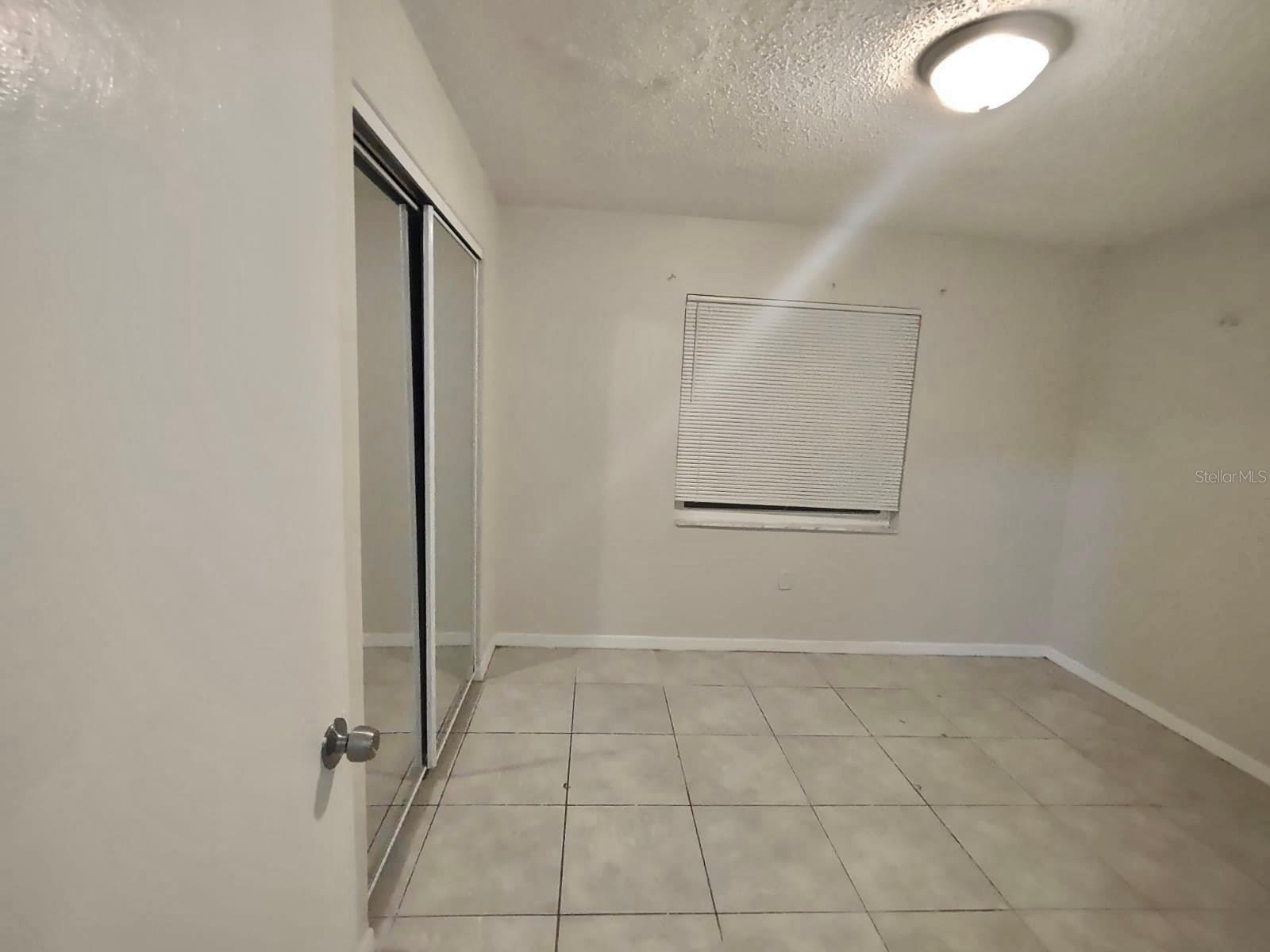 Image 7 of 9 For 1704 Birchwood Circle 1