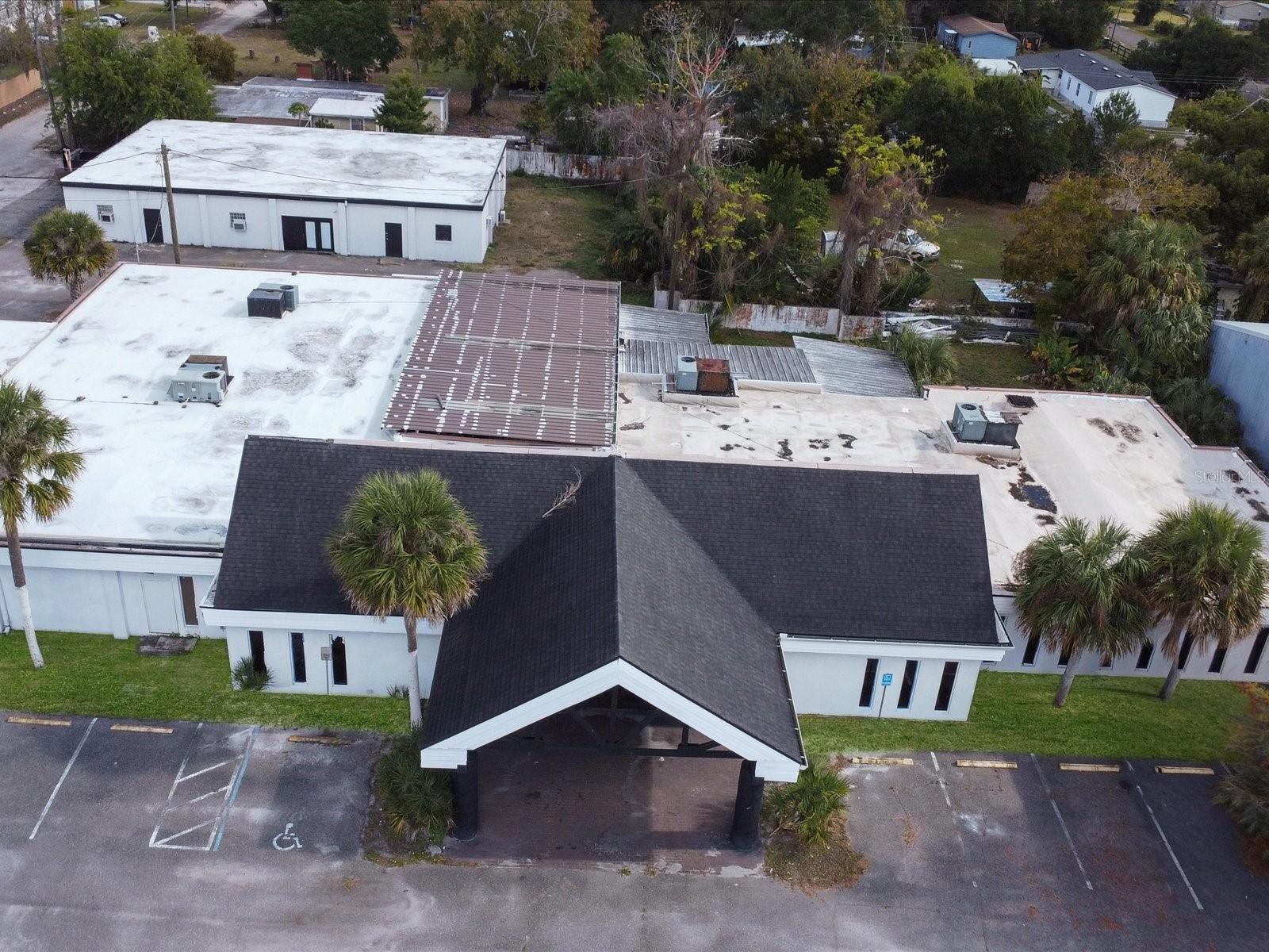 Listing photo id 32 for 3425 Forsyth Road