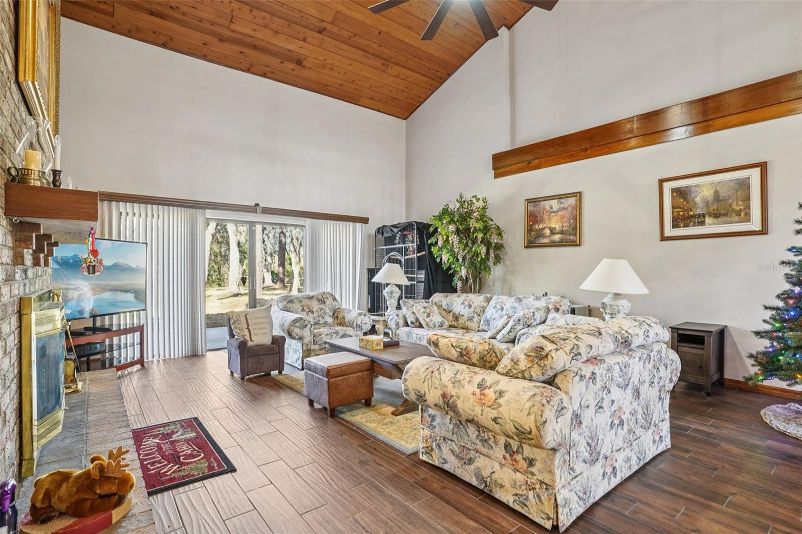 Image 11 of 78 For 29207 Old Mill W