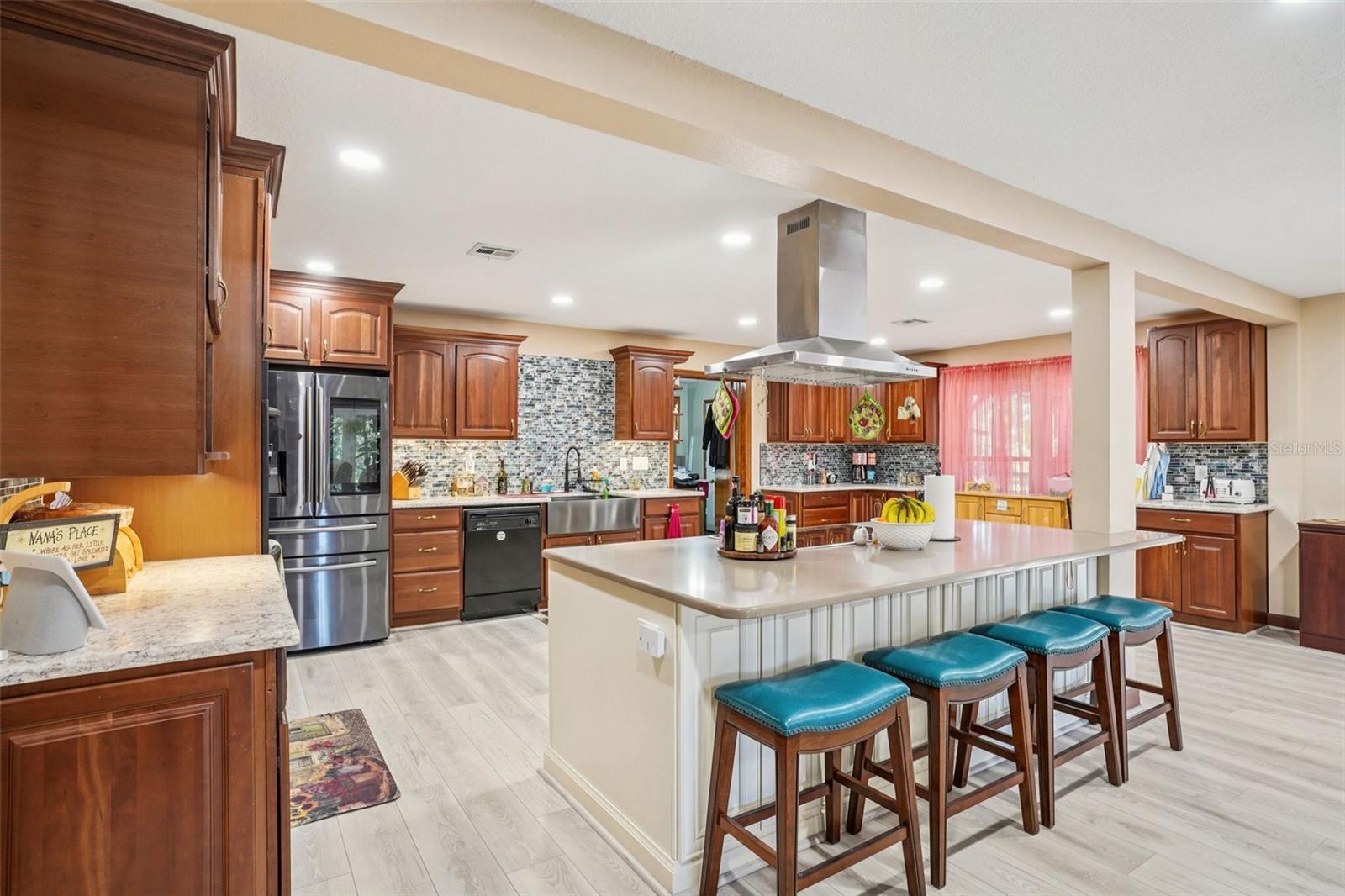 Image 25 of 78 For 29207 Old Mill W