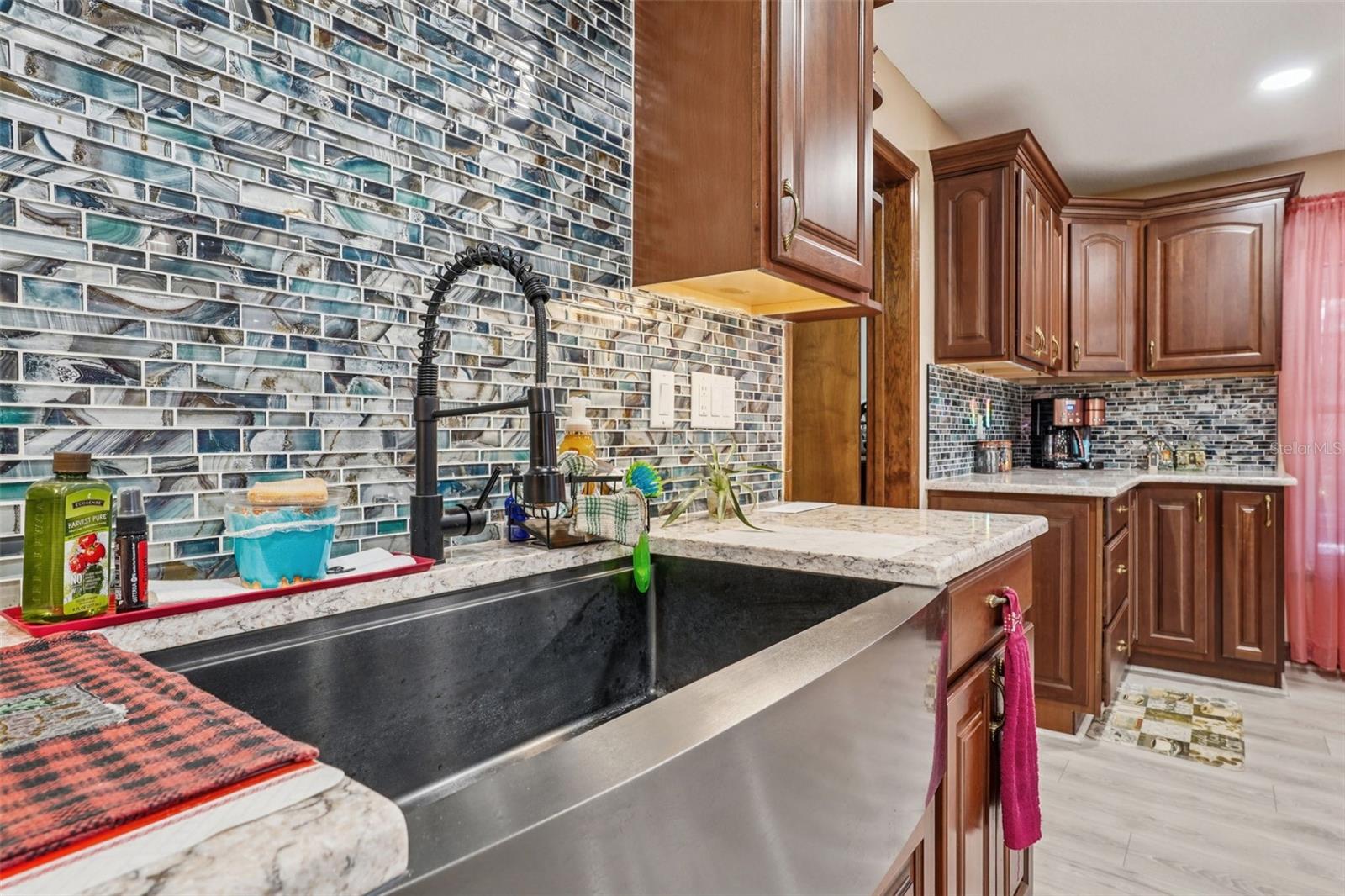 Image 30 of 78 For 29207 Old Mill W