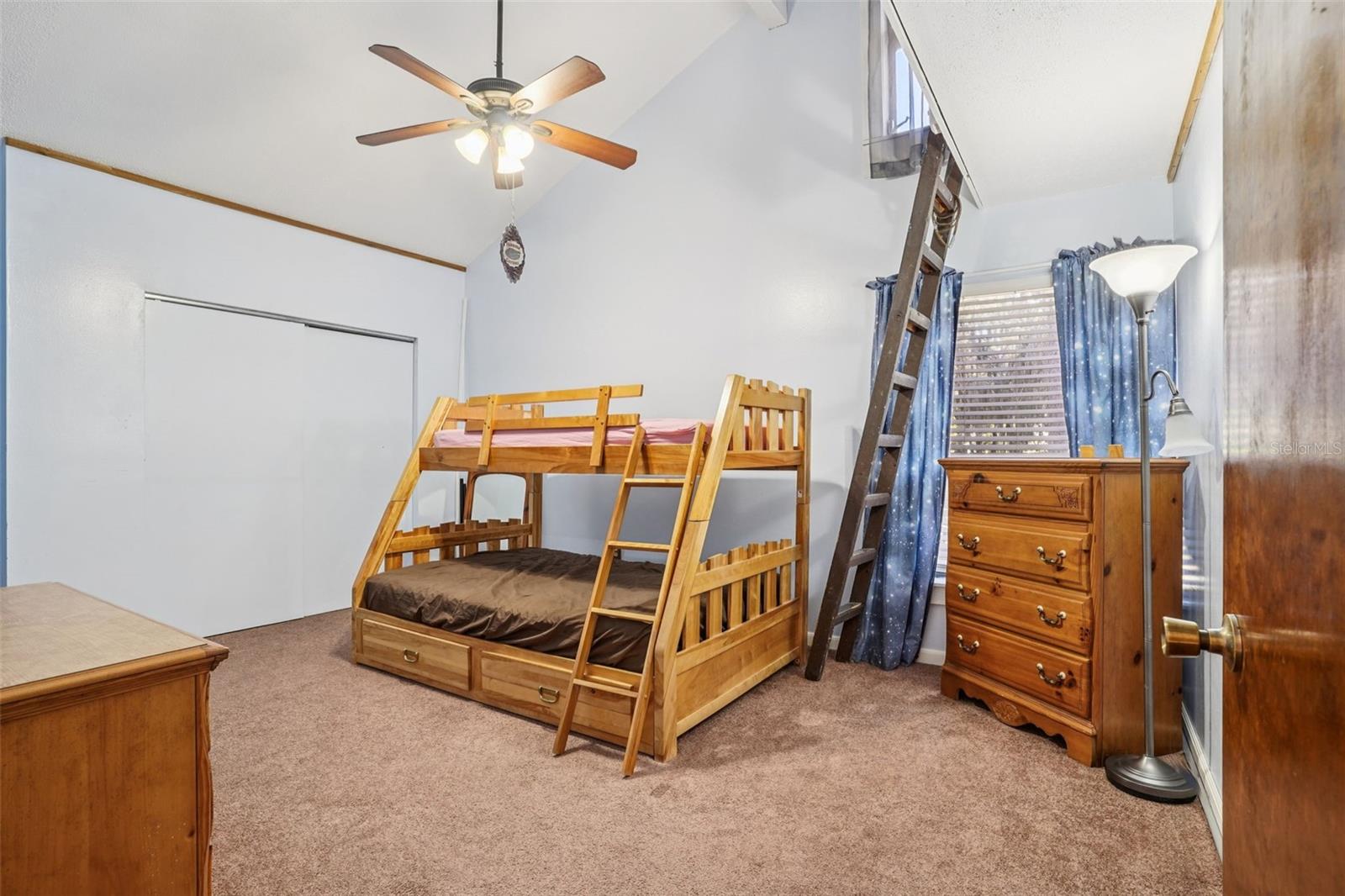 Image 37 of 78 For 29207 Old Mill W