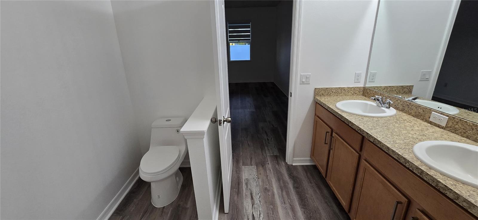 Image 11 of 29 For 2754 Creekmore Court