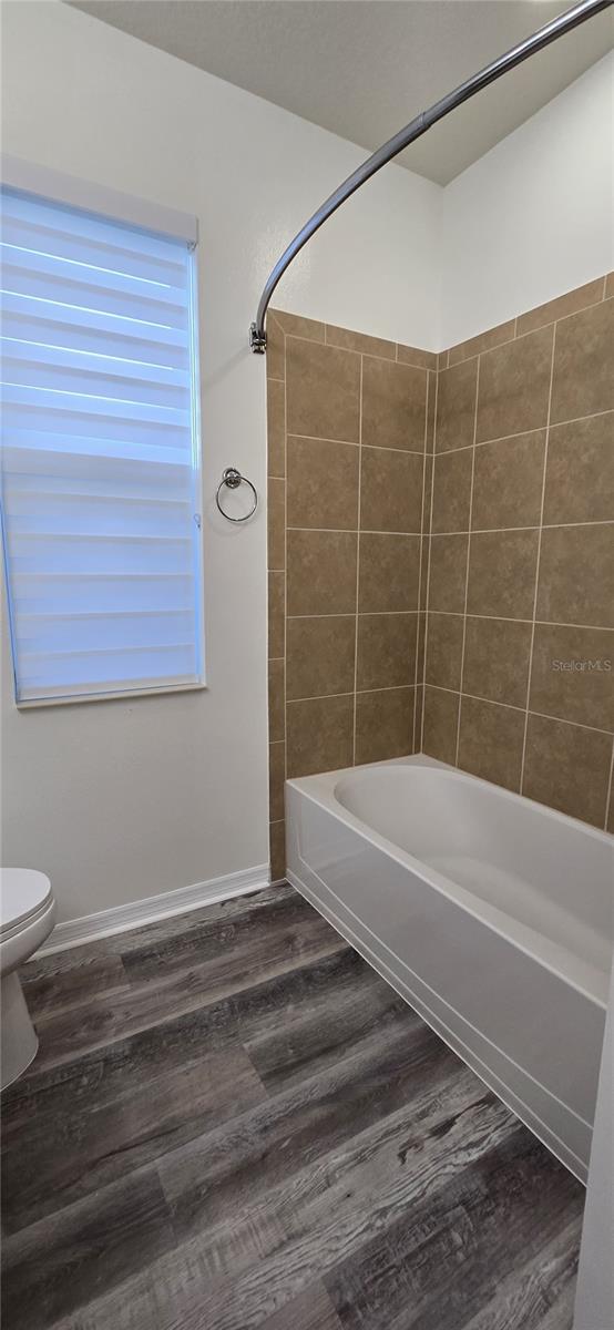 Image 18 of 29 For 2754 Creekmore Court