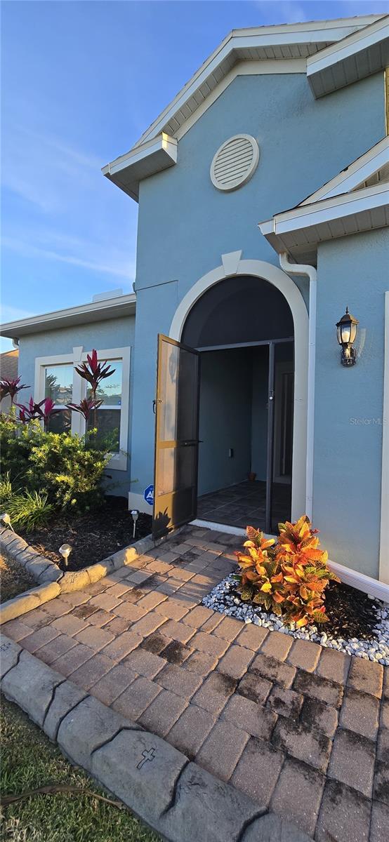 Image 2 of 29 For 2754 Creekmore Court