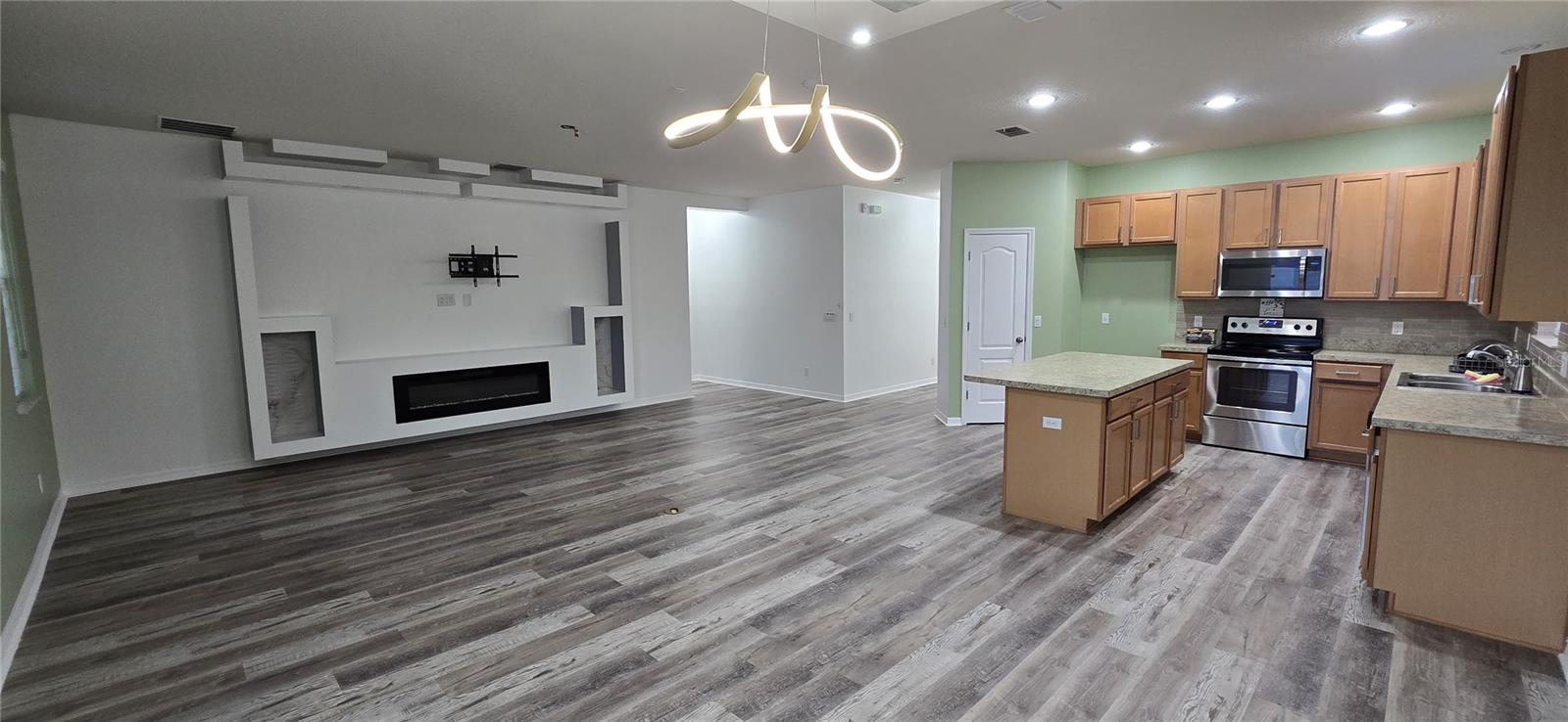 Image 24 of 29 For 2754 Creekmore Court