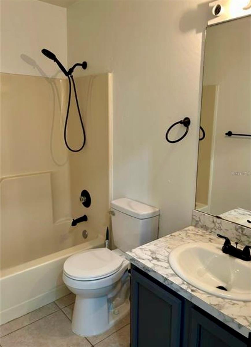 Image 6 of 7 For 5453 Lake Margaret Drive 97