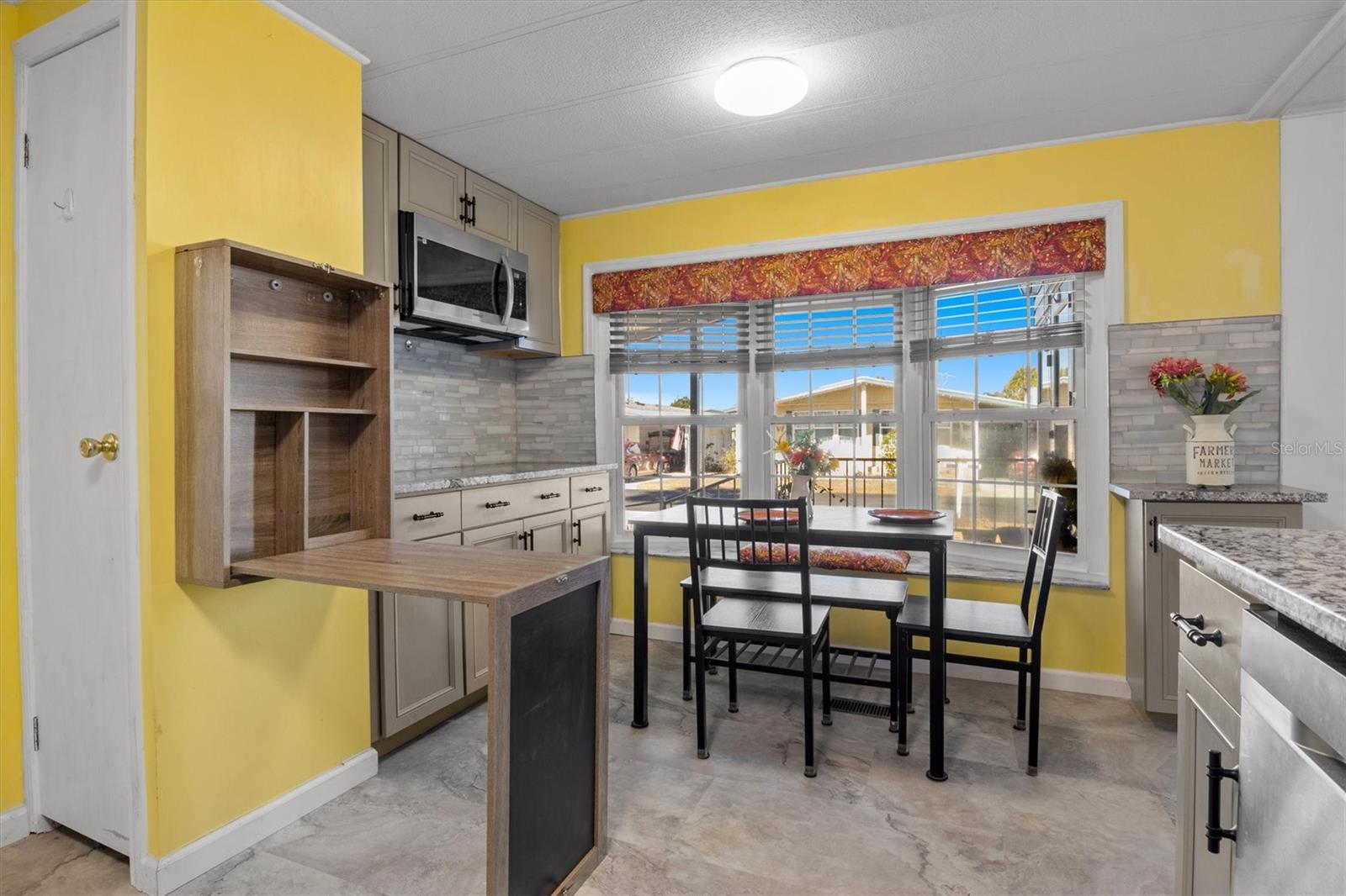 Image 11 of 42 For 4420 Limewood Street