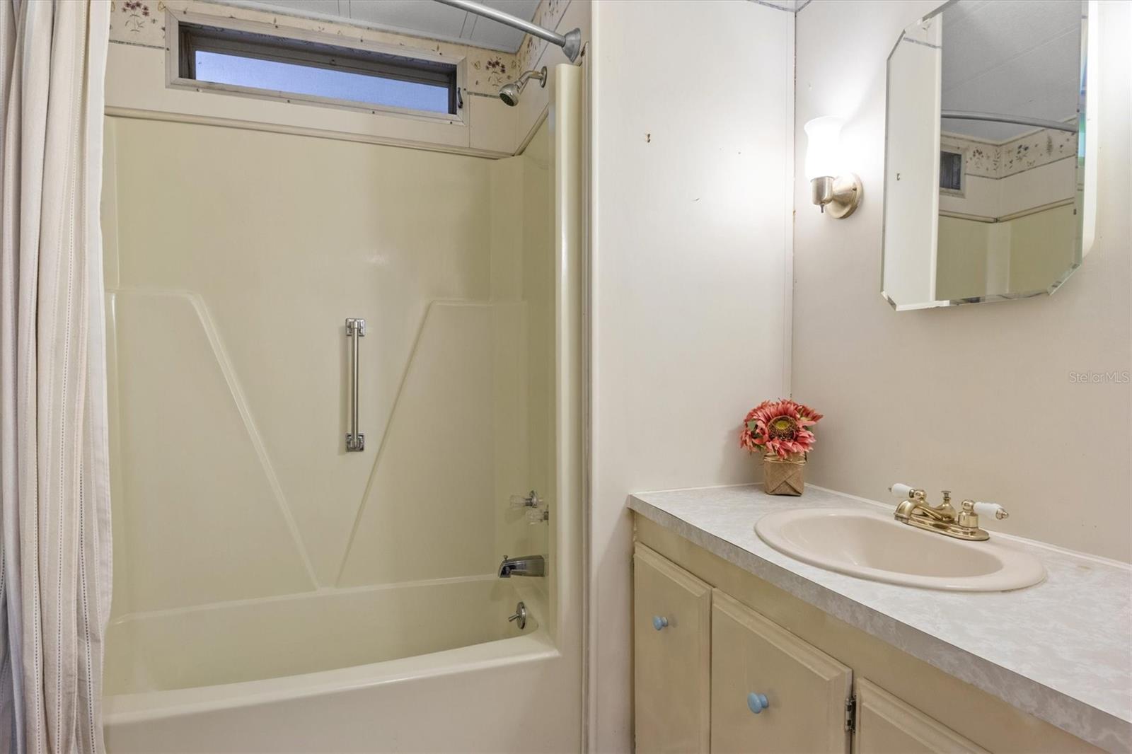 Image 20 of 42 For 4420 Limewood Street