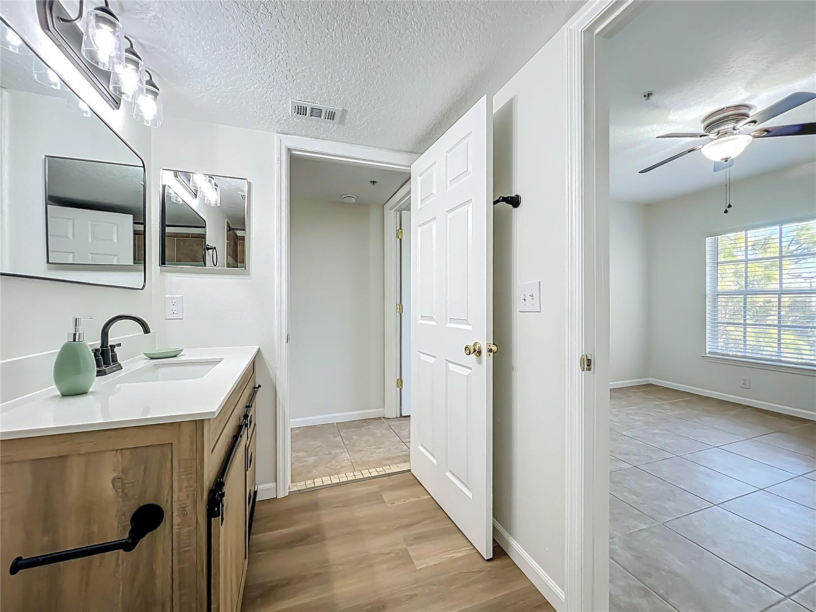 Image 24 of 48 For 12603 Crest Springs Lane 1436