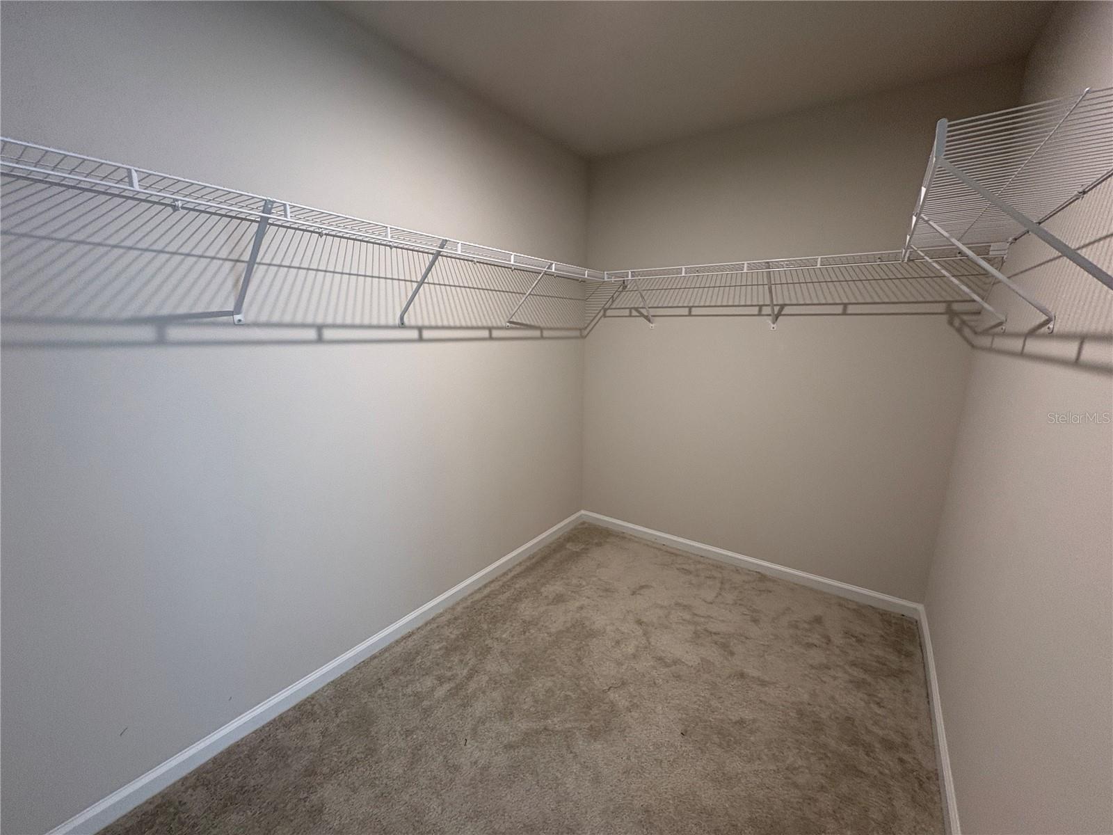 Image 22 of 36 For 1221 Lexington Lane