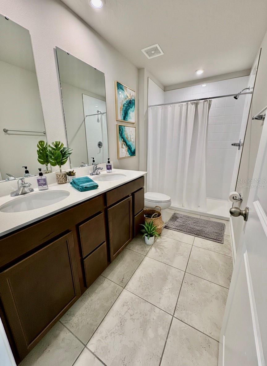 Image 23 of 36 For 1221 Lexington Lane