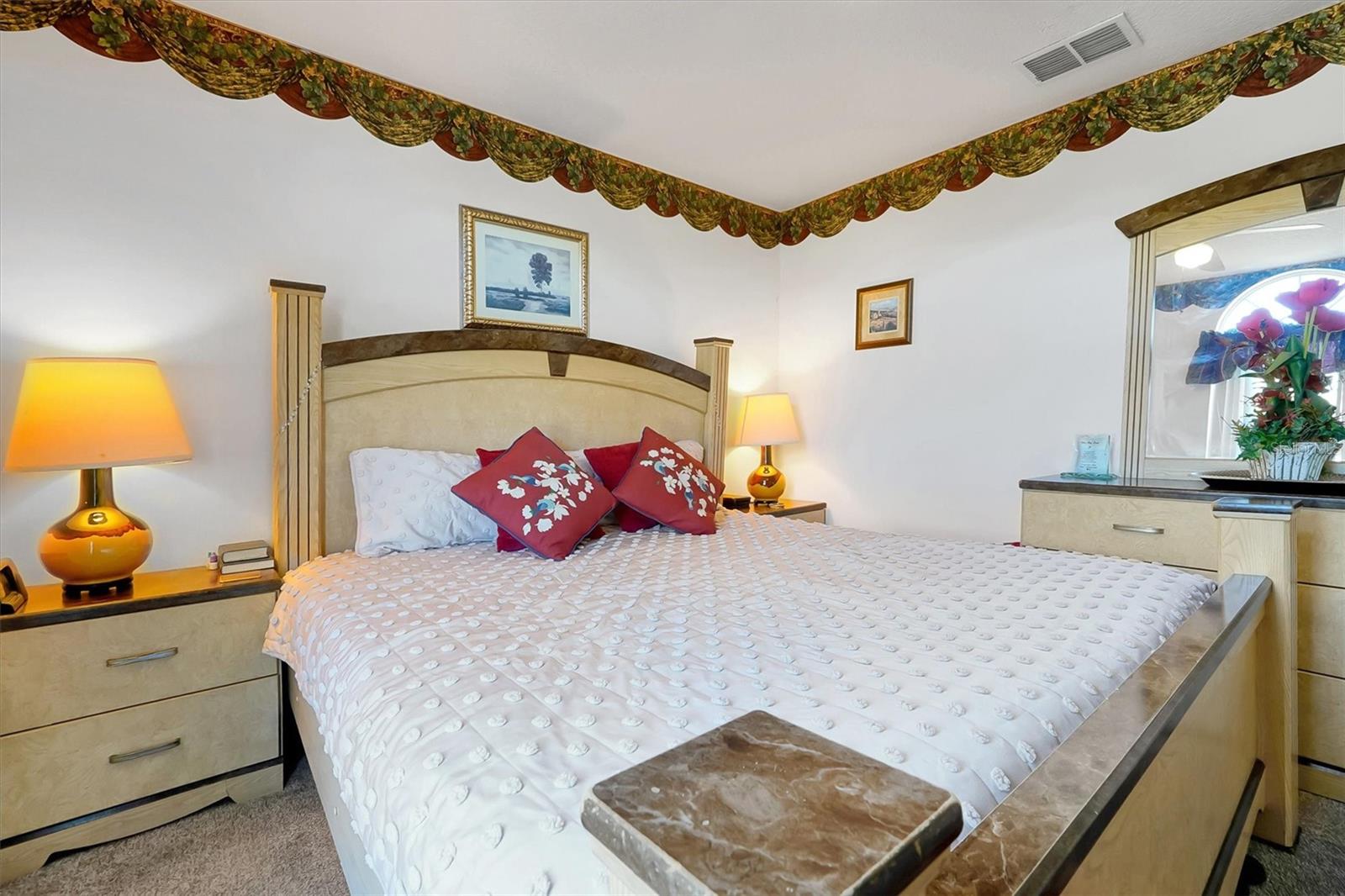 Image 9 of 53 For 2902 Evans Way