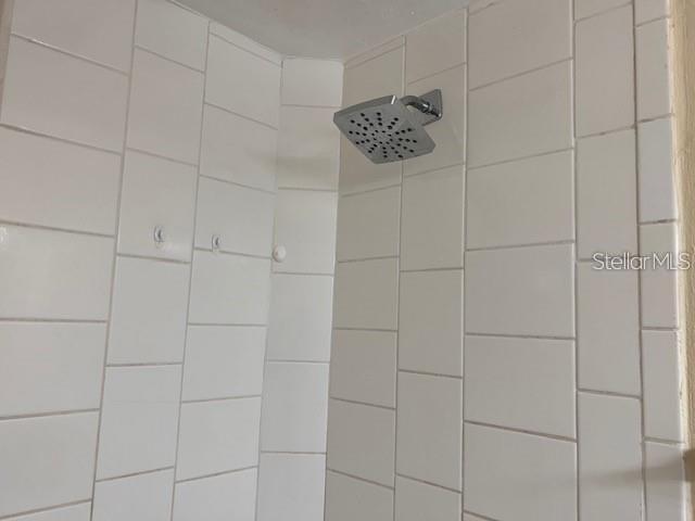 Image 21 of 39 For 40 Country Cove Way