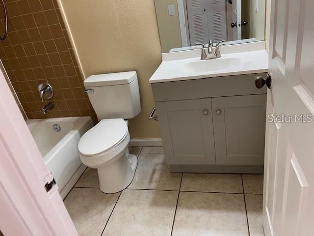 Image 24 of 39 For 40 Country Cove Way