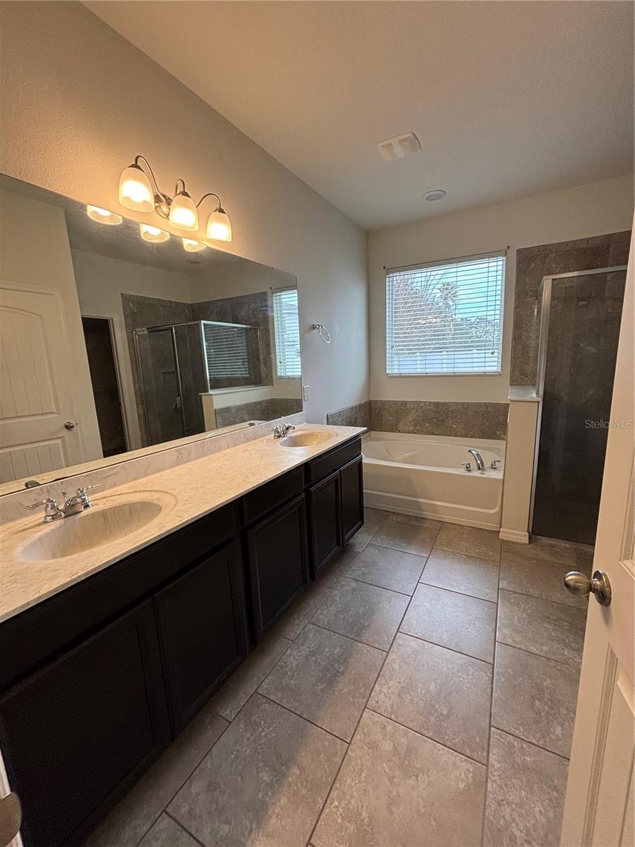 Image 12 of 24 For 4040 Casterly Rock Court