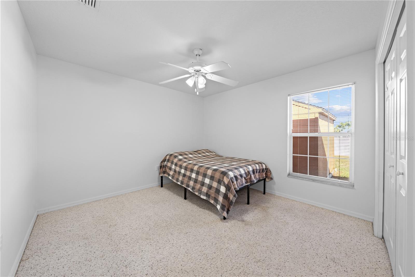 Image 23 of 56 For 2708 Kayak Court