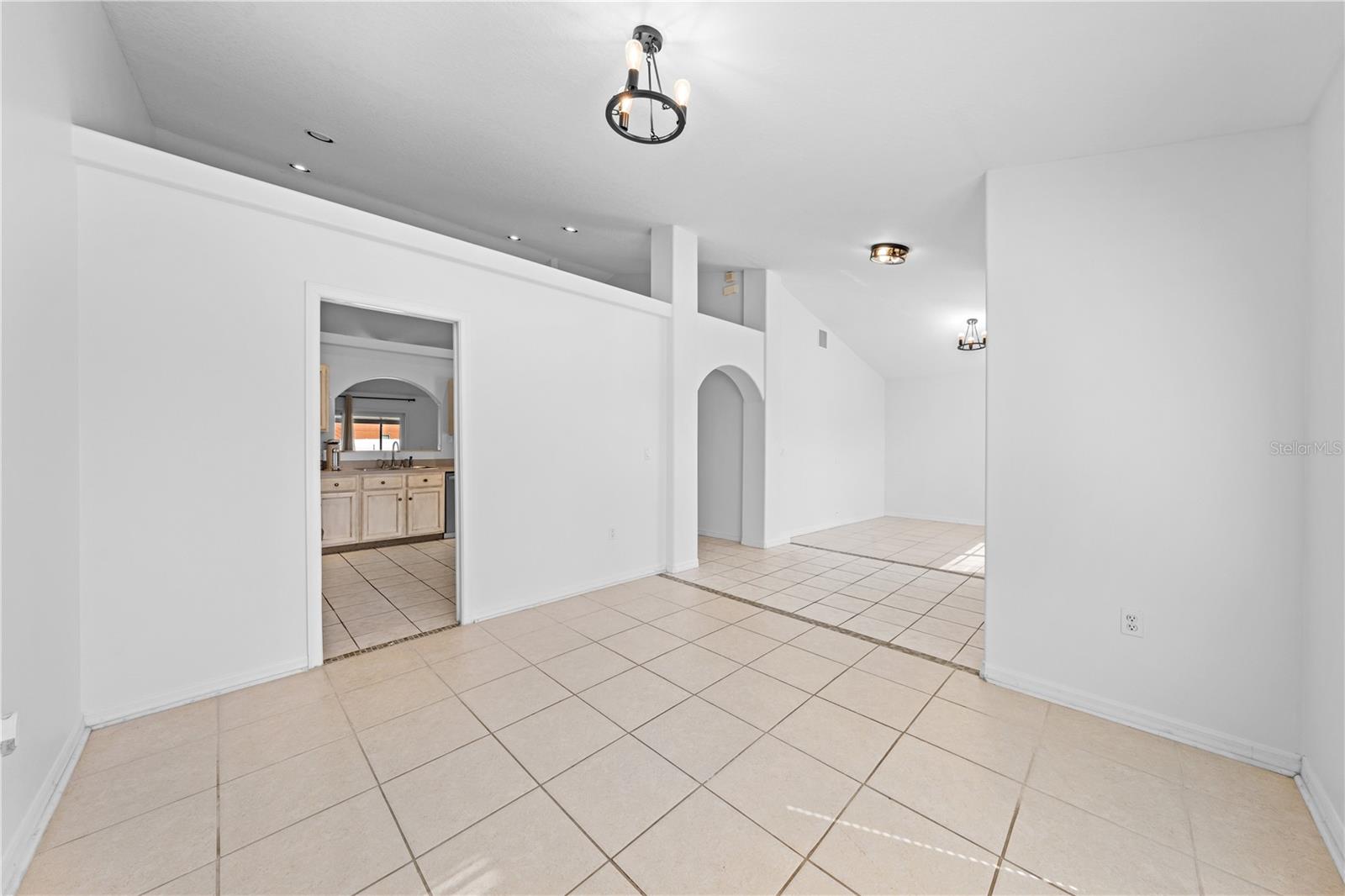 Image 30 of 56 For 2708 Kayak Court