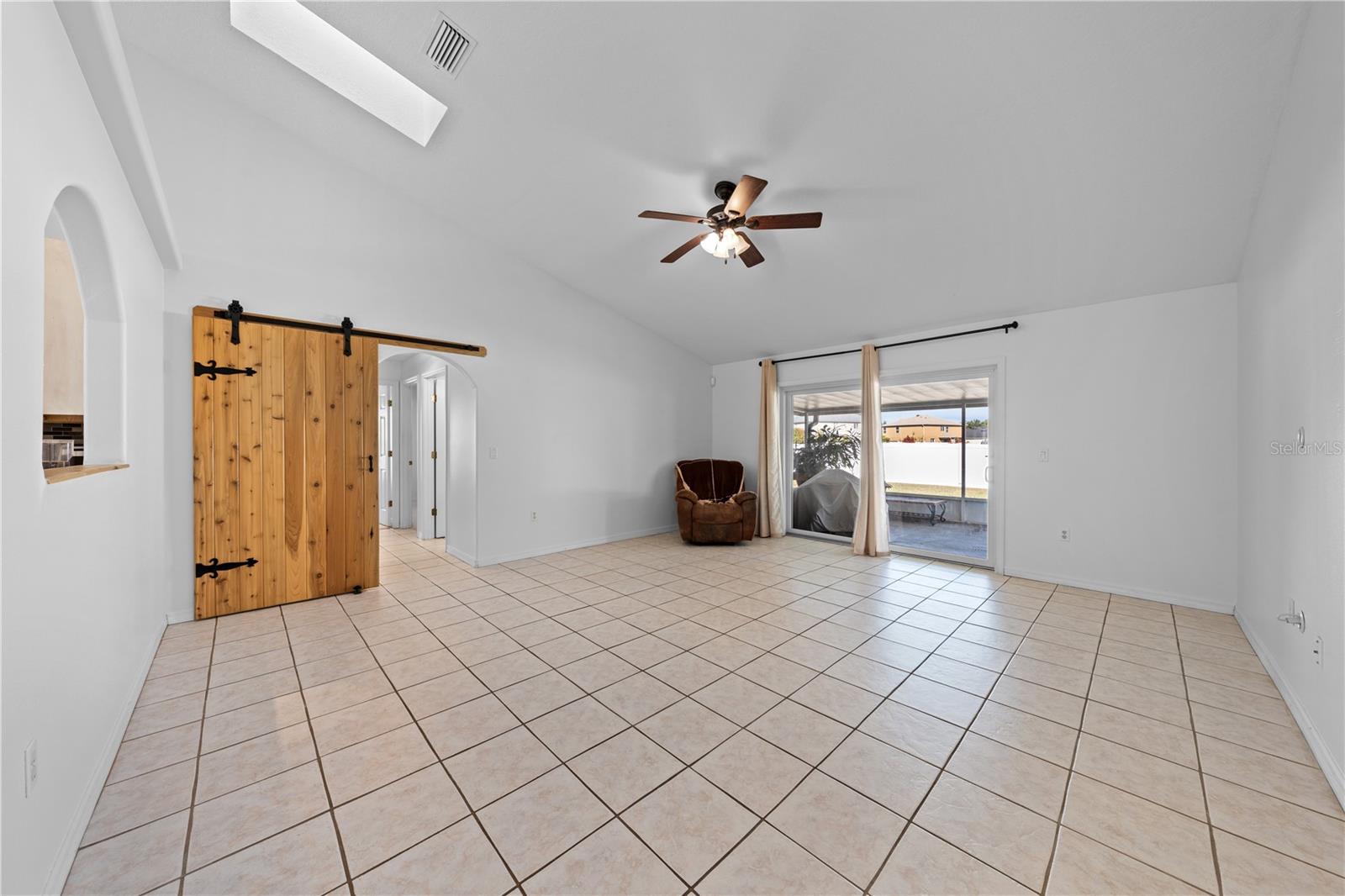 Image 31 of 56 For 2708 Kayak Court