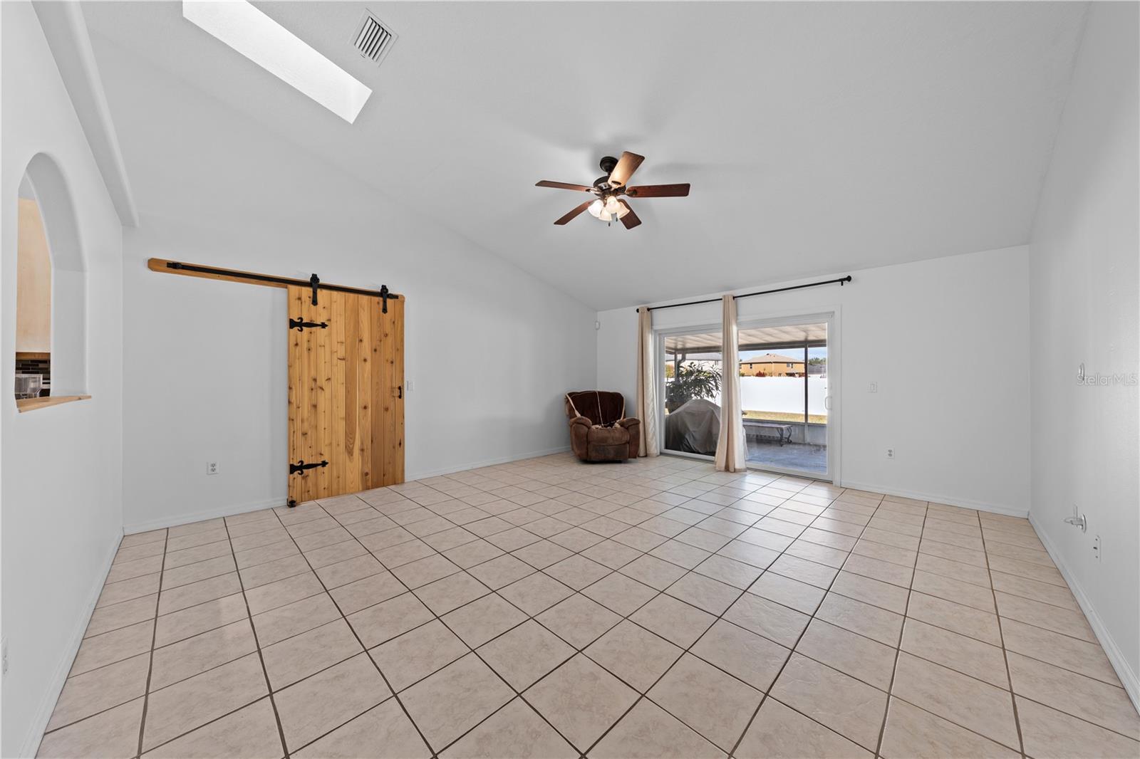 Image 49 of 56 For 2708 Kayak Court