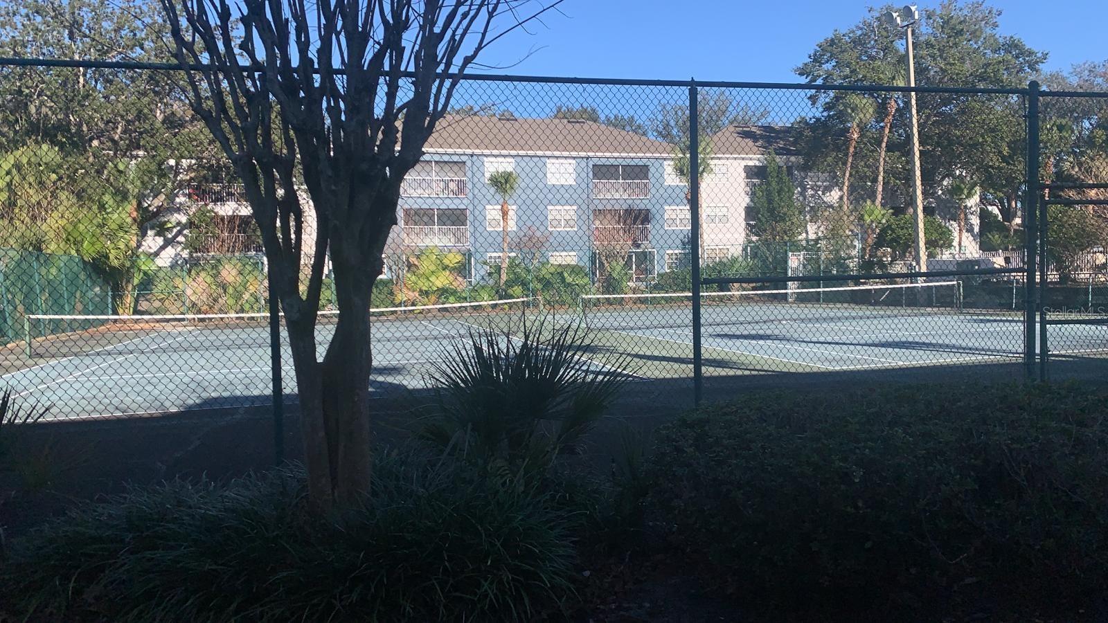 Image 29 of 32 For 2304 Clubside Drive 2304