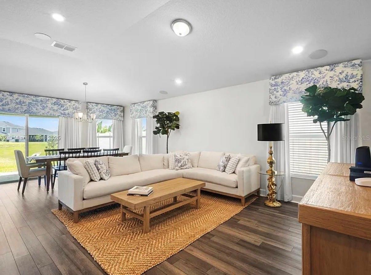 Image 9 of 21 For 9100 Oscraft Drive