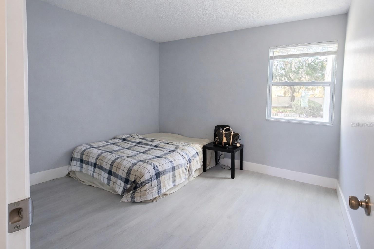 Image 11 of 15 For 1502 Buckeye Road Ne 3