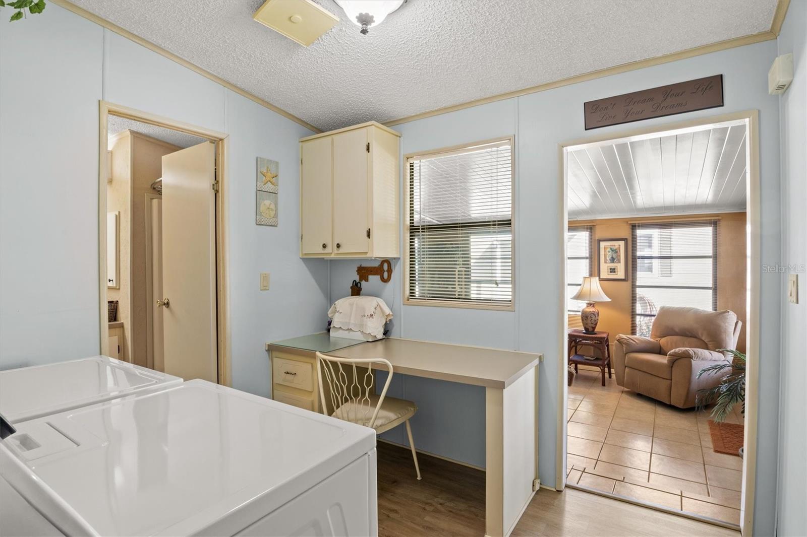 Image 26 of 42 For 6619 Westchester Drive Ne