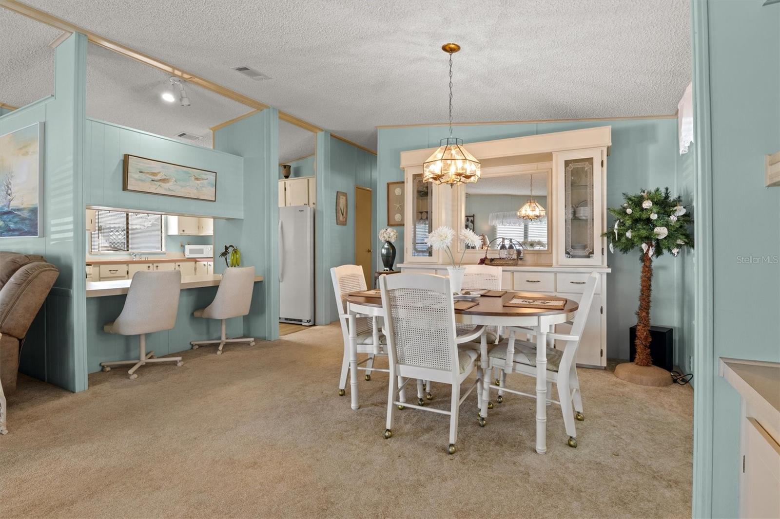 Image 7 of 42 For 6619 Westchester Drive Ne