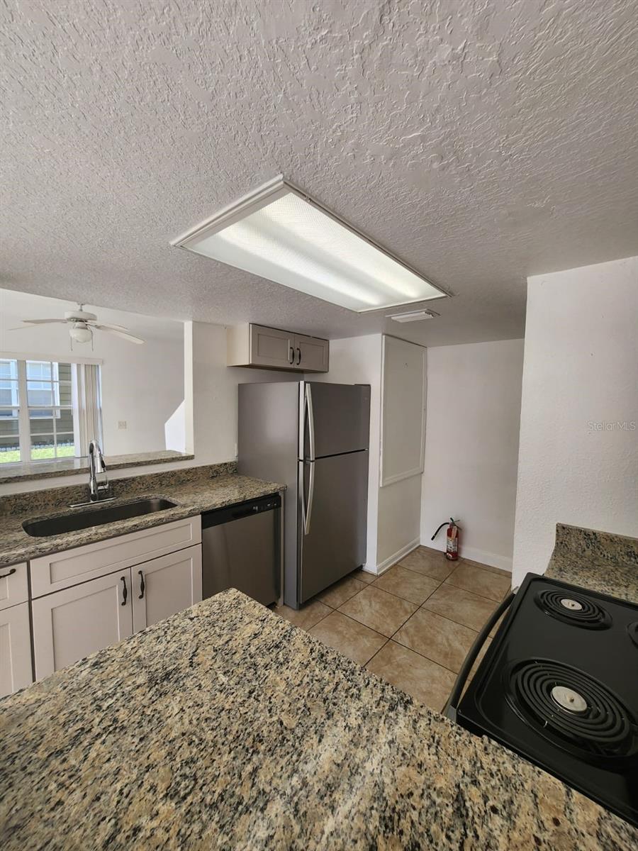 Image 5 of 18 For 436 Washington Palm Loop A