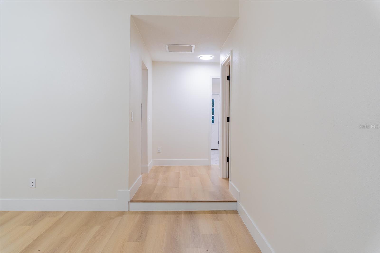 Image 15 of 65 For 5320 2nd Lane