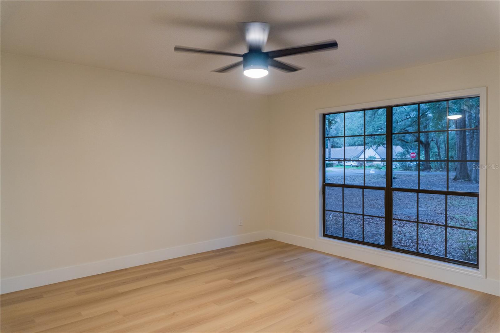 Image 16 of 65 For 5320 2nd Lane