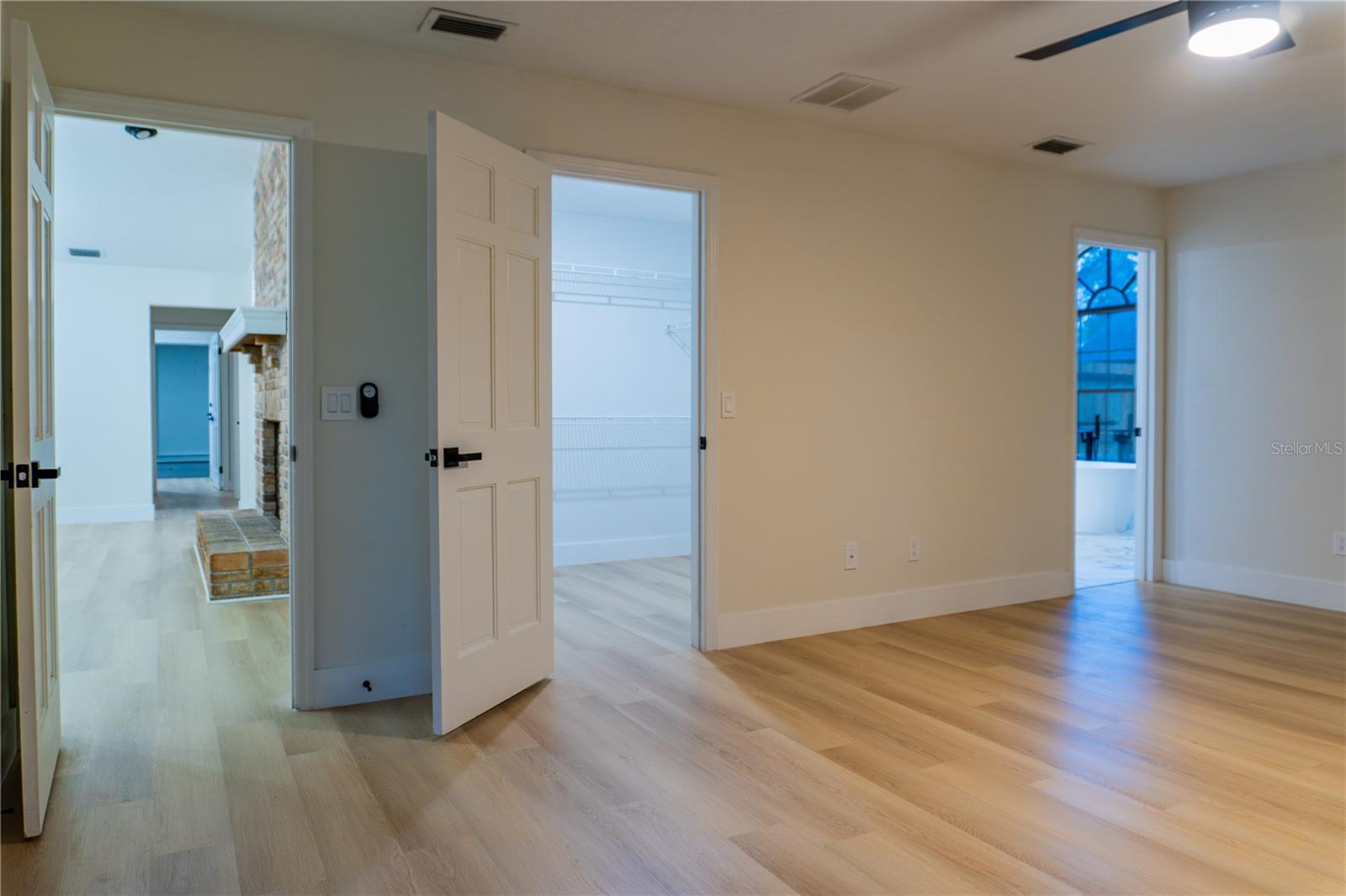 Image 35 of 65 For 5320 2nd Lane