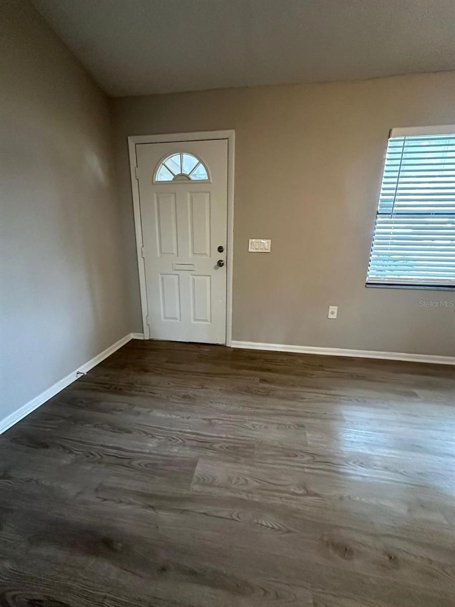 Image 12 of 49 For 147 Almond Road