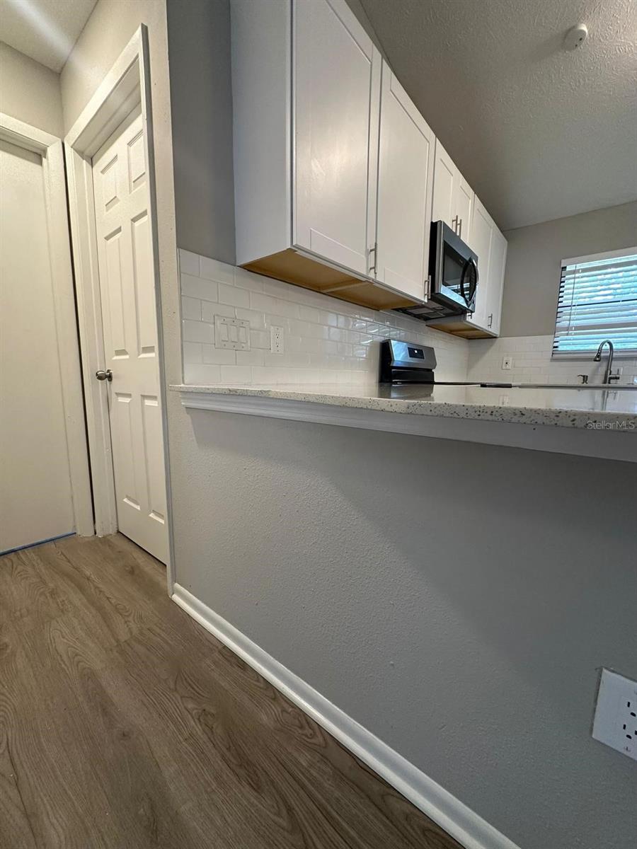 Image 23 of 49 For 147 Almond Road