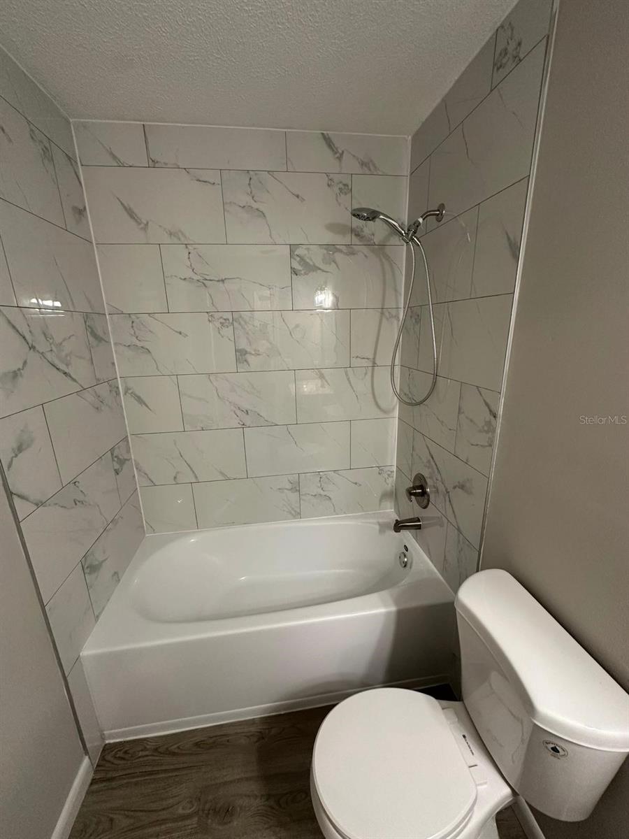 Image 35 of 49 For 147 Almond Road