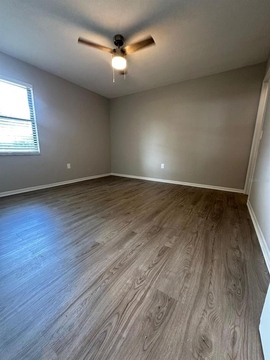 Image 41 of 49 For 147 Almond Road