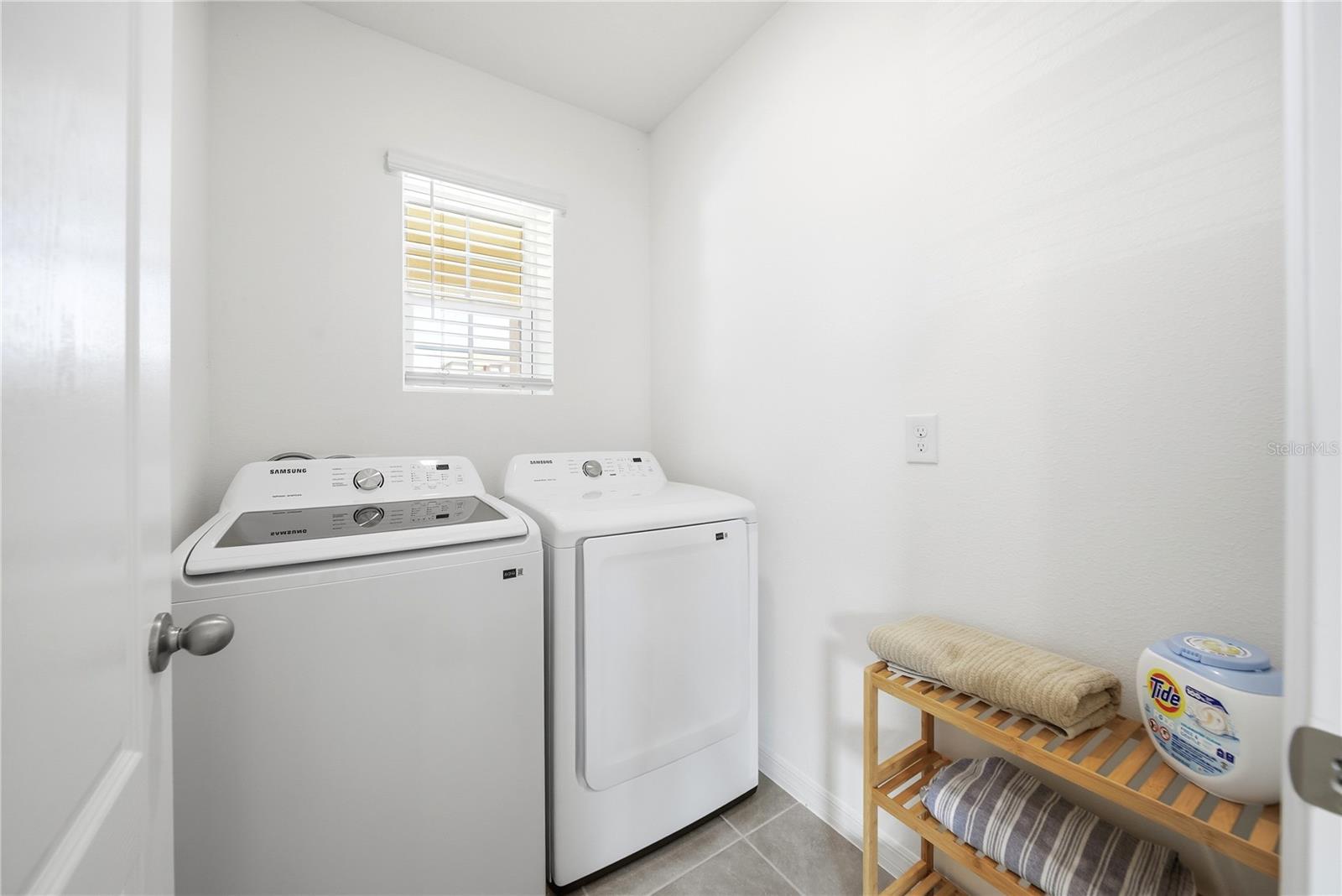 Image 19 of 29 For 7104 Cattle Egret Drive