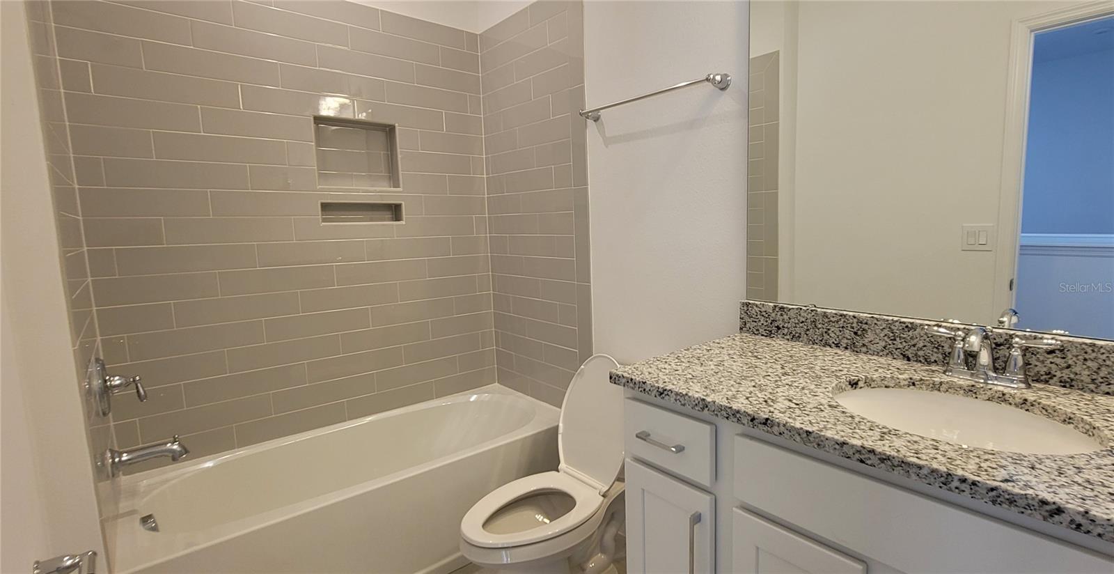 Image 16 of 24 For 14253 Kellog Avenue