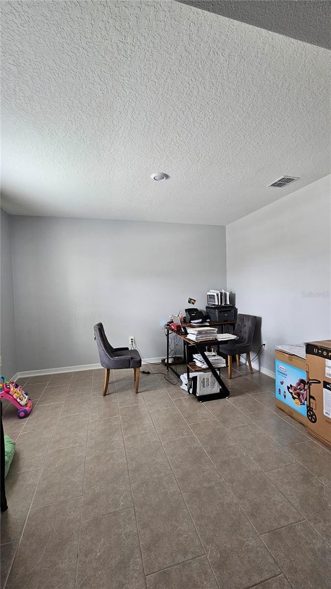 Image 2 of 13 For 600 Silver Palm Drive