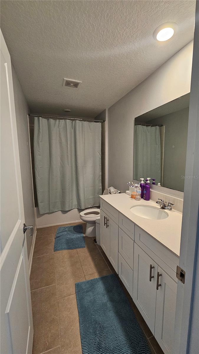 Image 6 of 13 For 600 Silver Palm Drive