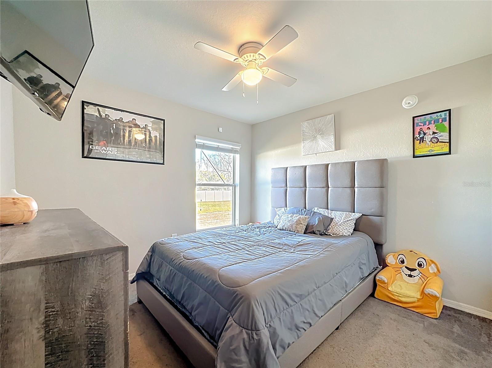 Image 12 of 63 For 389 St Georges Circle